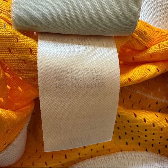 Vintage Kobe Bryant 1987-1988 Hardwood Classics Jersey size Medium - Picture 13 of 13